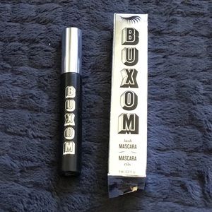 Buxom mascara